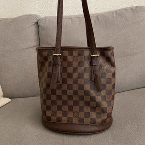 Damier Ebene Marais Bucket 23